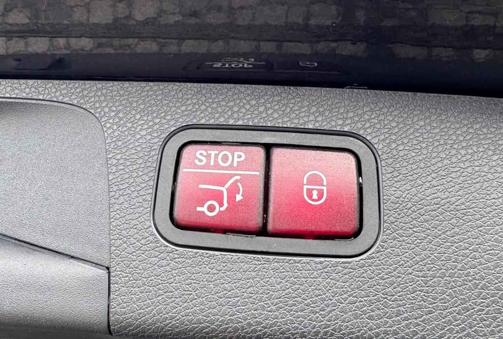 Mercedes-Benz E 43 AMG