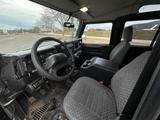 Land Rover Defender 110 Td5 (A/C, Webasto, Winch) - gebrauchte Land Rover Defender aus dem Jahr 2006