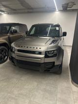 Land Rover Defender 3.0 D250 MHEV X-Dynamic SE 110 X-Dy... - Land Rover Defender Jahreswagen