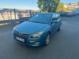 Hyundai I30 1.6 CRDI 116 PS Pano TÜV NEU - Hyundai i30 aus 2010 mit Diesel-Antrieb