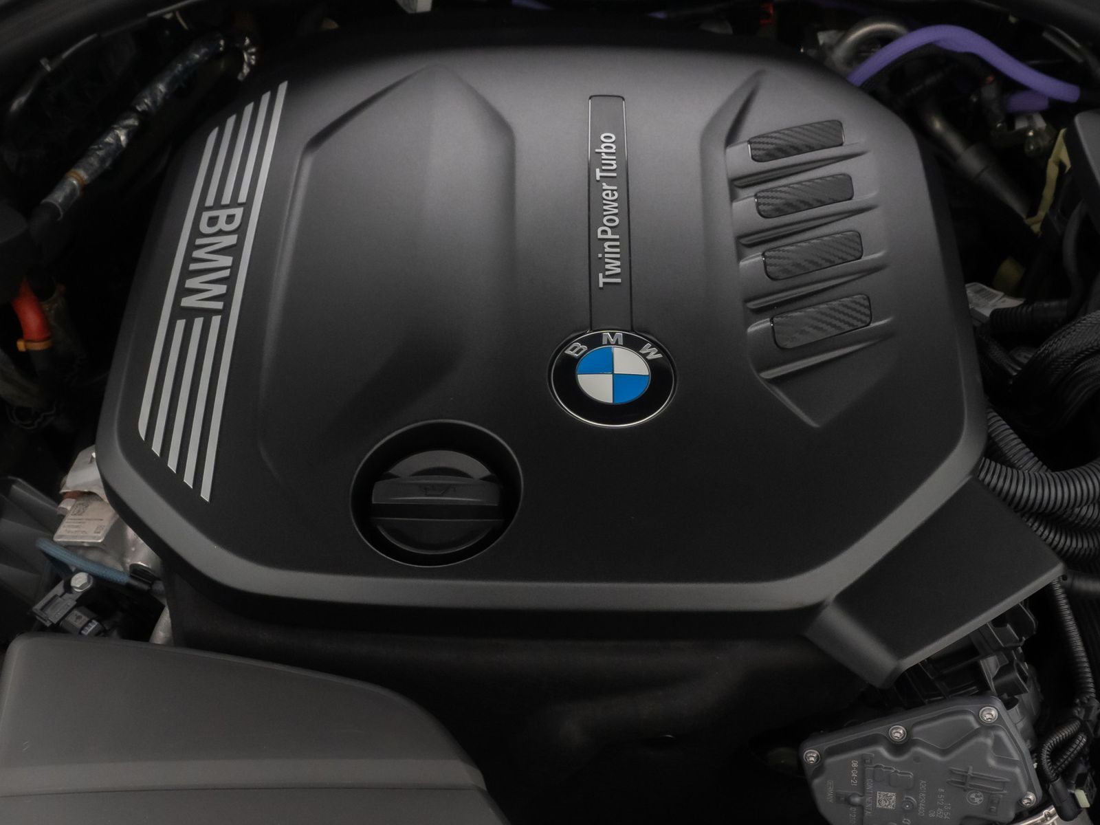Fahrzeugabbildung BMW 320d Laser HUD DAB HiFi AHK ACC Komfort Sport