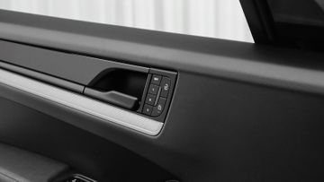 Porsche Cayenne - 11