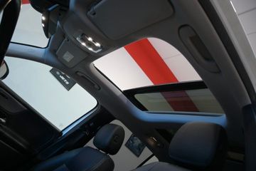 Mercedes GLB 180 - 12