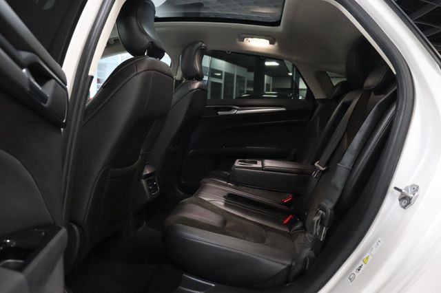 Fahrzeugabbildung Ford Mondeo Lim. Titanium 1HAND|VOLL.AUSSTATTUNG|