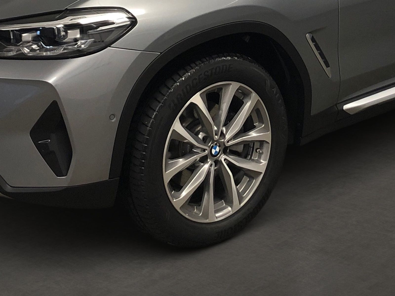 BMW X3 xDrive20i DrivAss*ParkAss*Standheizung*AHK*Ak foto 6