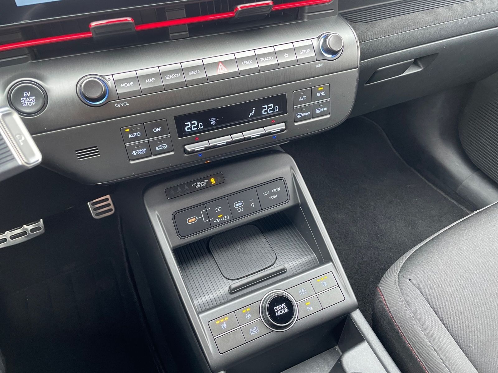 Fahrzeugabbildung Hyundai KONA N Line Elektro 65,4 kWh el.HK