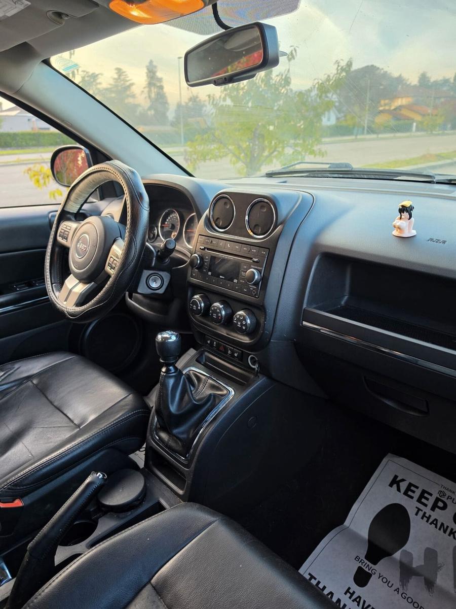 Jeep Compass 2012 — photo 12
