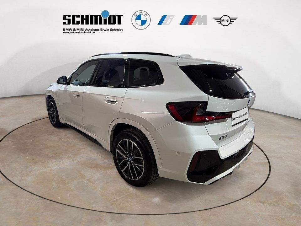BMW iX1 xDrive30 M Sport 2Jahre-BPS foto 4