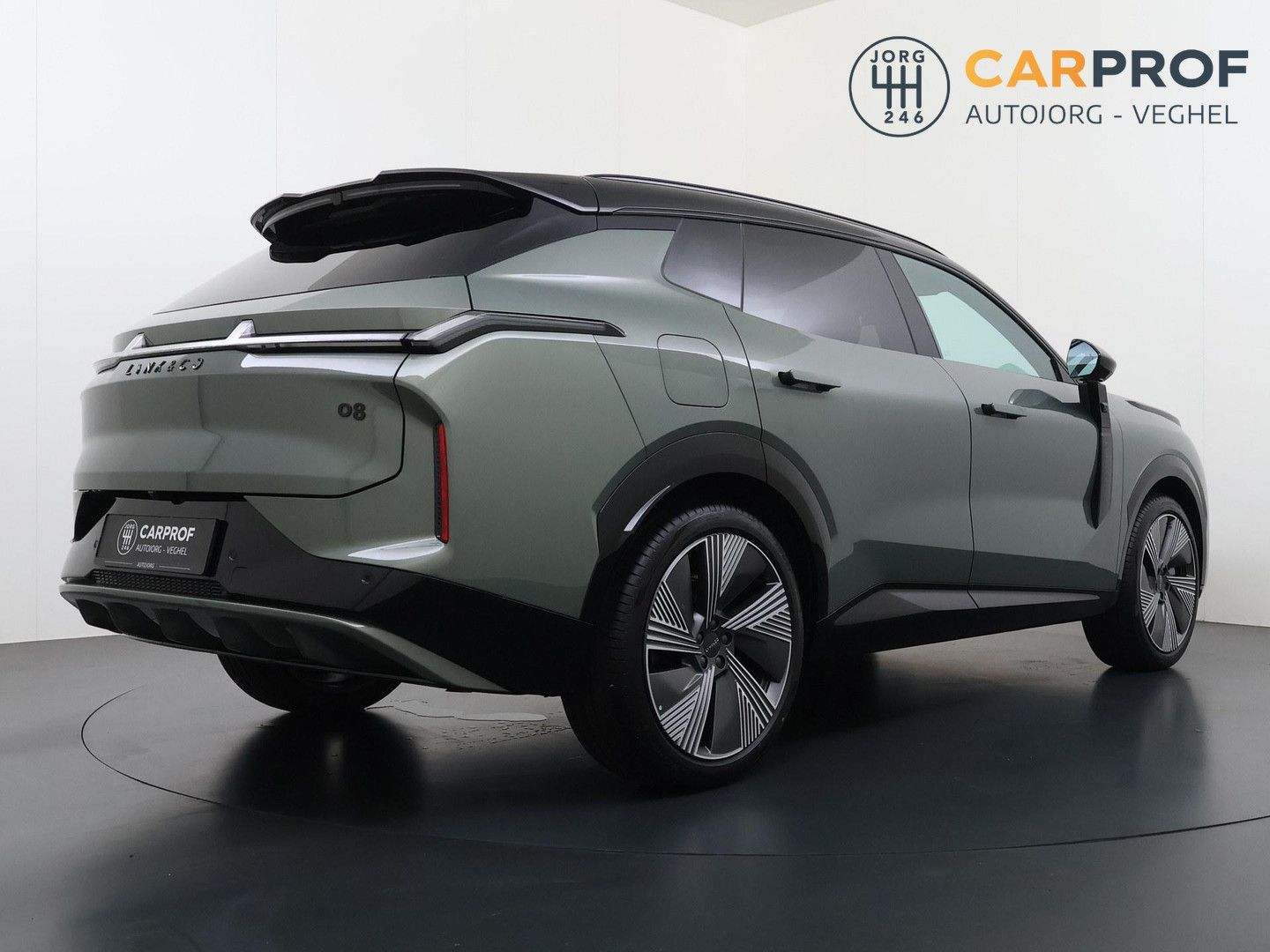 Lynk & Co 08