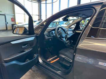 MYAUTOCENTER – Gebraucht- und Jahreswagen mit Werkstattservice in Pfaffenhofen BMW 218 *SERVICE NEU*TÜV 1227*TEMPO*2-ZONEN*SZHZ*