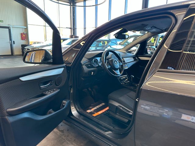 MYAUTOCENTER – Gebraucht- und Jahreswagen mit Werkstattservice in Pfaffenhofen BMW 218 *SERVICE NEU*TÜV 1227*TEMPO*2-ZONEN*SZHZ*