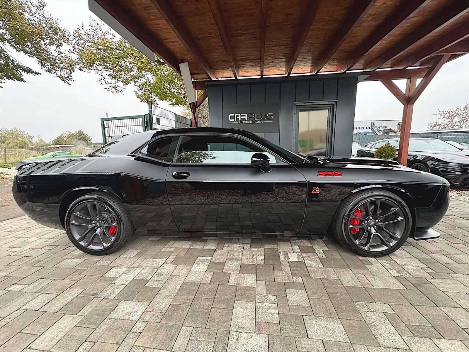 Fahrzeugabbildung Dodge Challenger 6.4 V8 SRT 392 SCAT PACK Performance