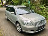 Toyota Avensis t25 2.4 Automatic. Gepflegt... - Toyota Avensis: Kombi, T25