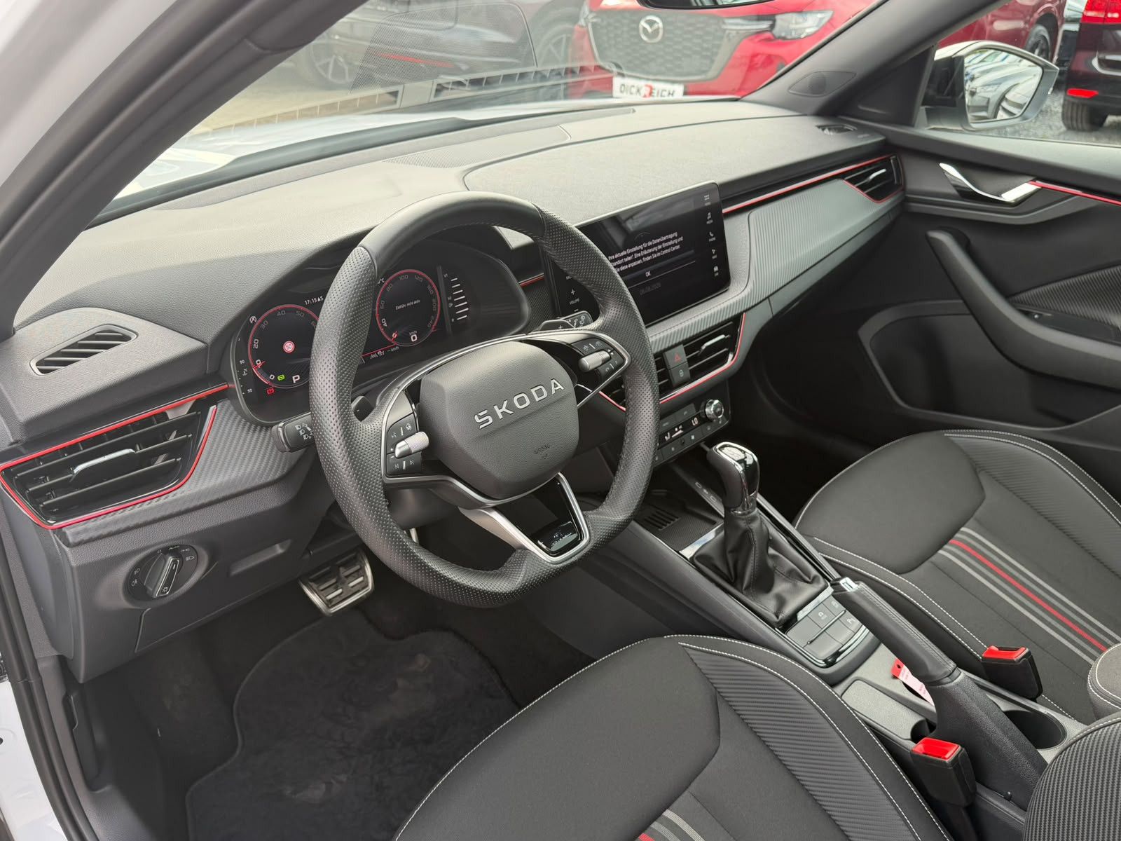 Fahrzeugabbildung SKODA Kamiq 1.5 TSI DSG Monte Carlo PANO*MATRIX*5J.GAR