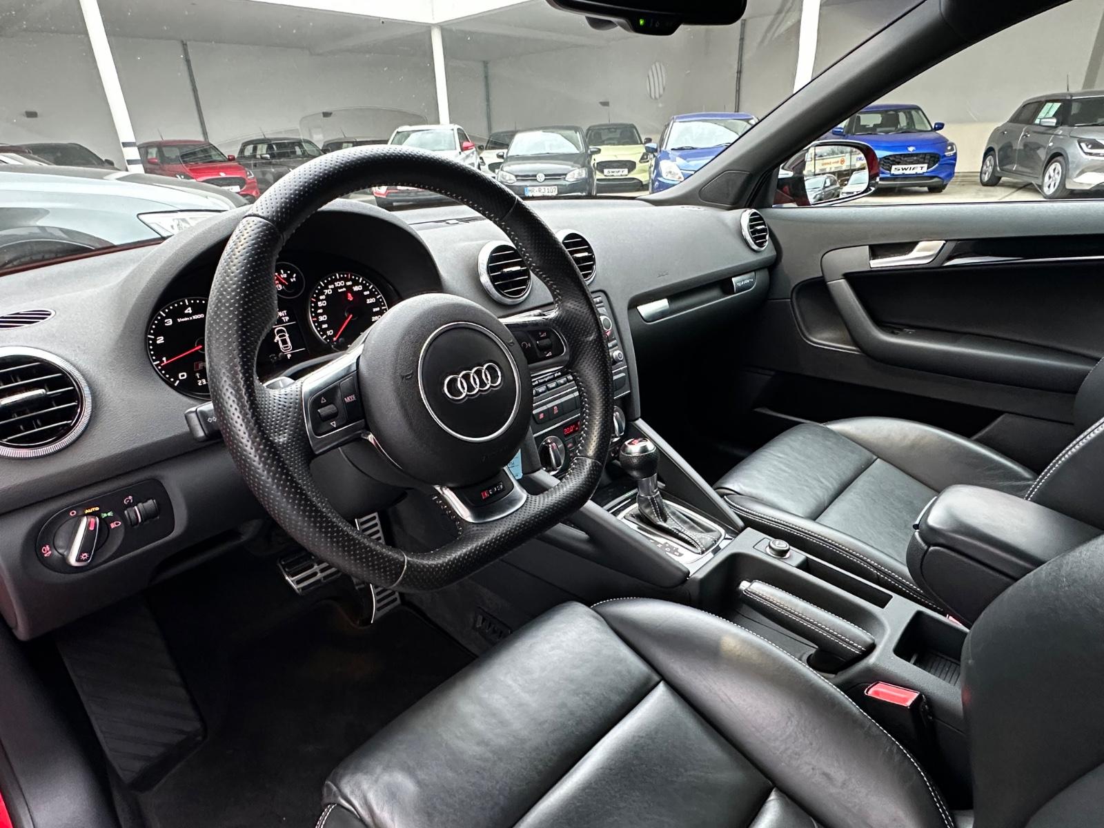 AUDI RS3 SPORTBACK 2.5 TFSI QUATTRO 340ch - S TRONIC - MMI NAVIGATION PLUS - CUIR - JANTES 19"