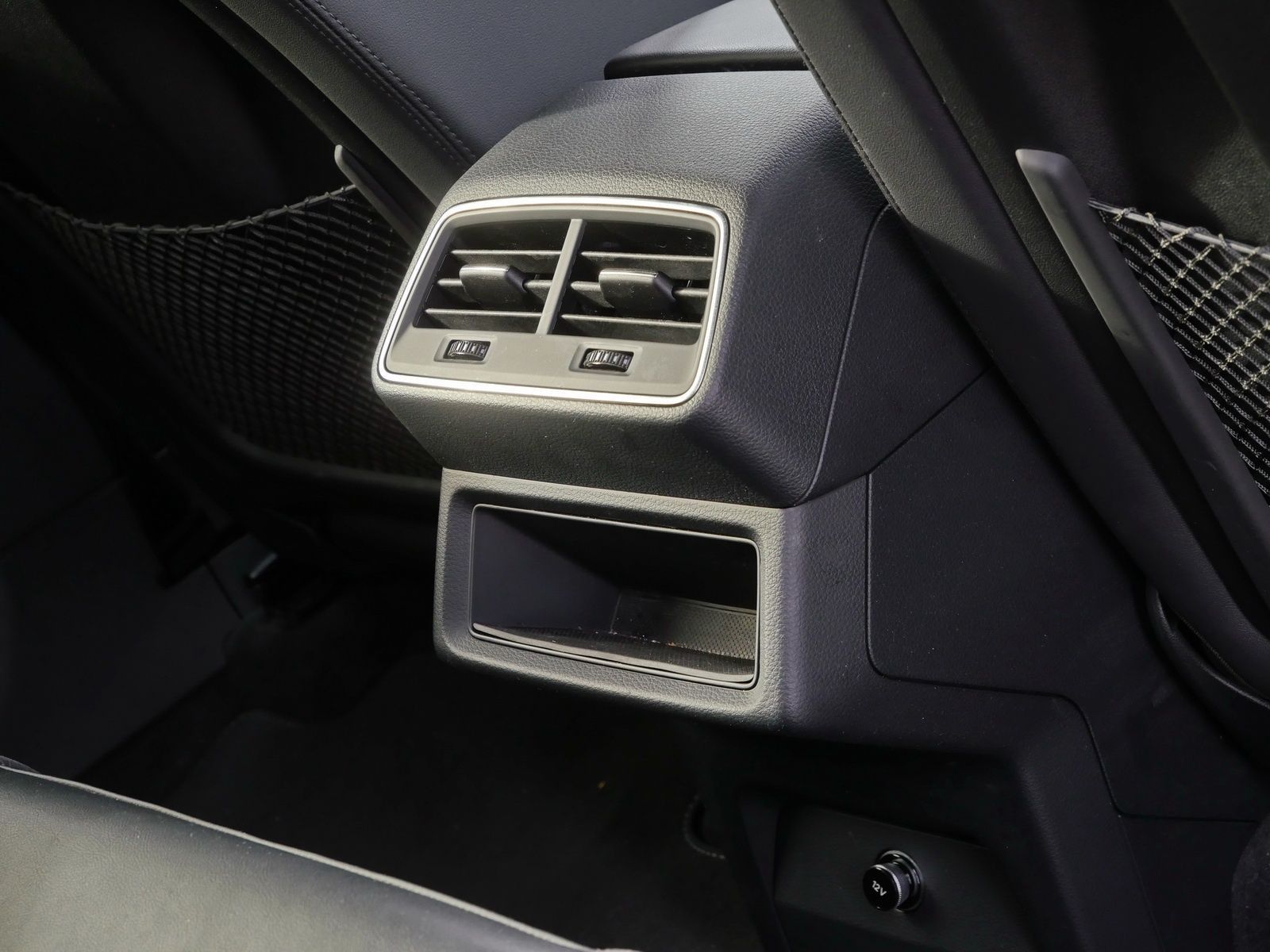 Audi Q8 e-tron - Bild 18