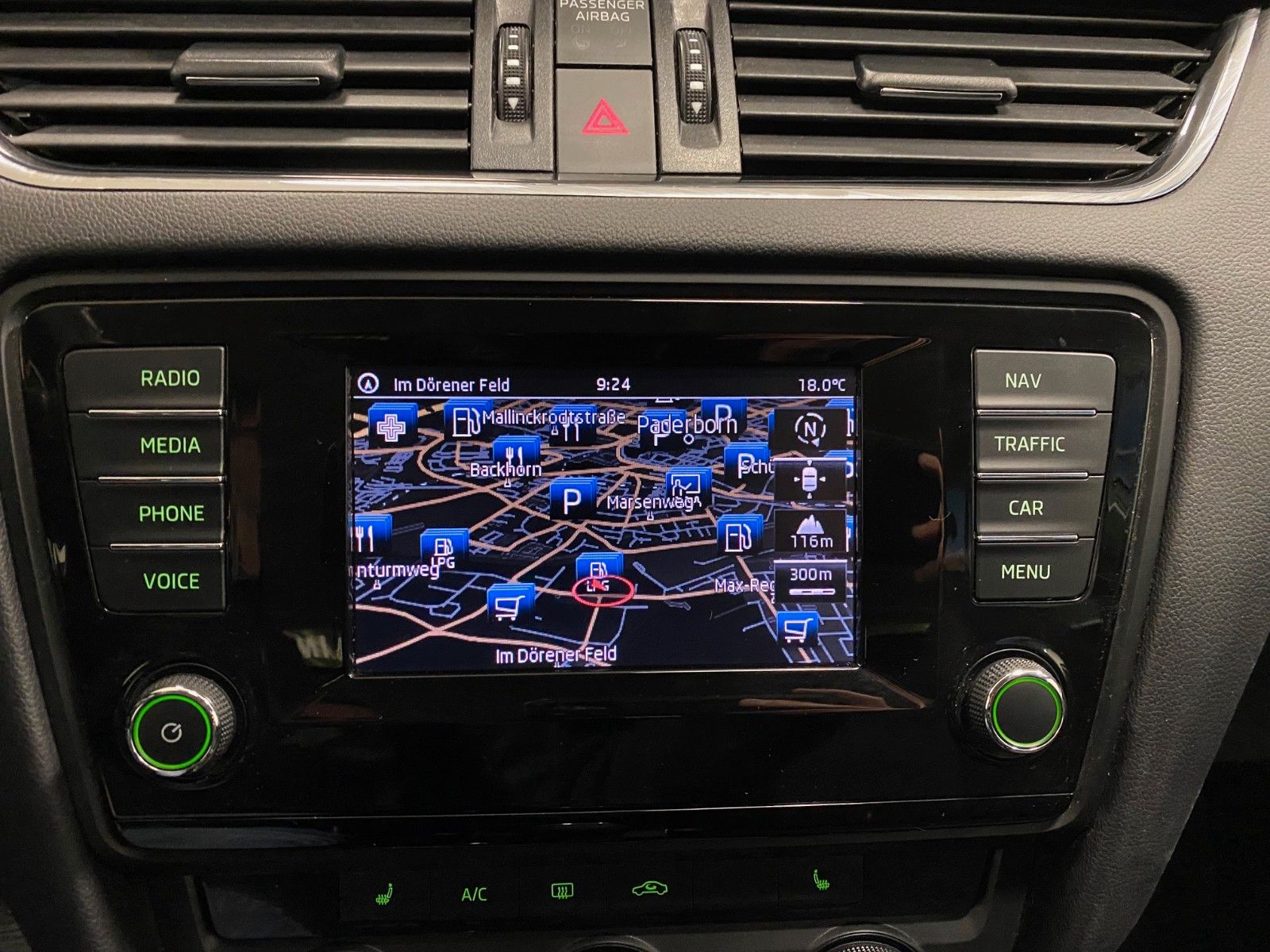 Fahrzeugabbildung SKODA Octavia 2.0 TDI Combi+NAVIGATION+ALU+ALLWETTER++