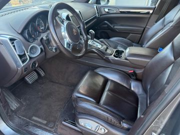 Porsche Cayenne - 3