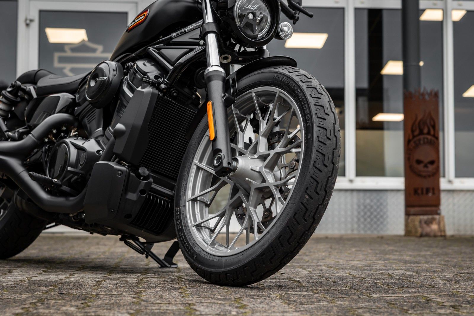 Fahrzeugabbildung Harley-Davidson NIGHTSTER Special RH975S MY25-Jekill&Hyde -1.Hd