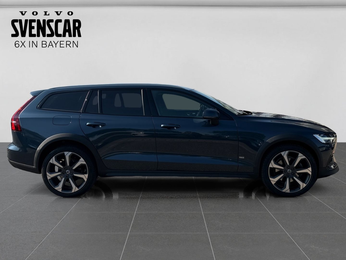 Volvo V60 Cross Country Ultimate AWD HUD StandHZG AHK  foto 6