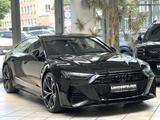 Audi RS7 Sportback*ESSENTIAL*ABG*KERAMIK*PANO*305Kmh* - Gebrauchtwagen mit Schiebedach