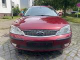 Ford Mondeo Turnier Ghia - Ford Mondeo: Kombi, Ghia