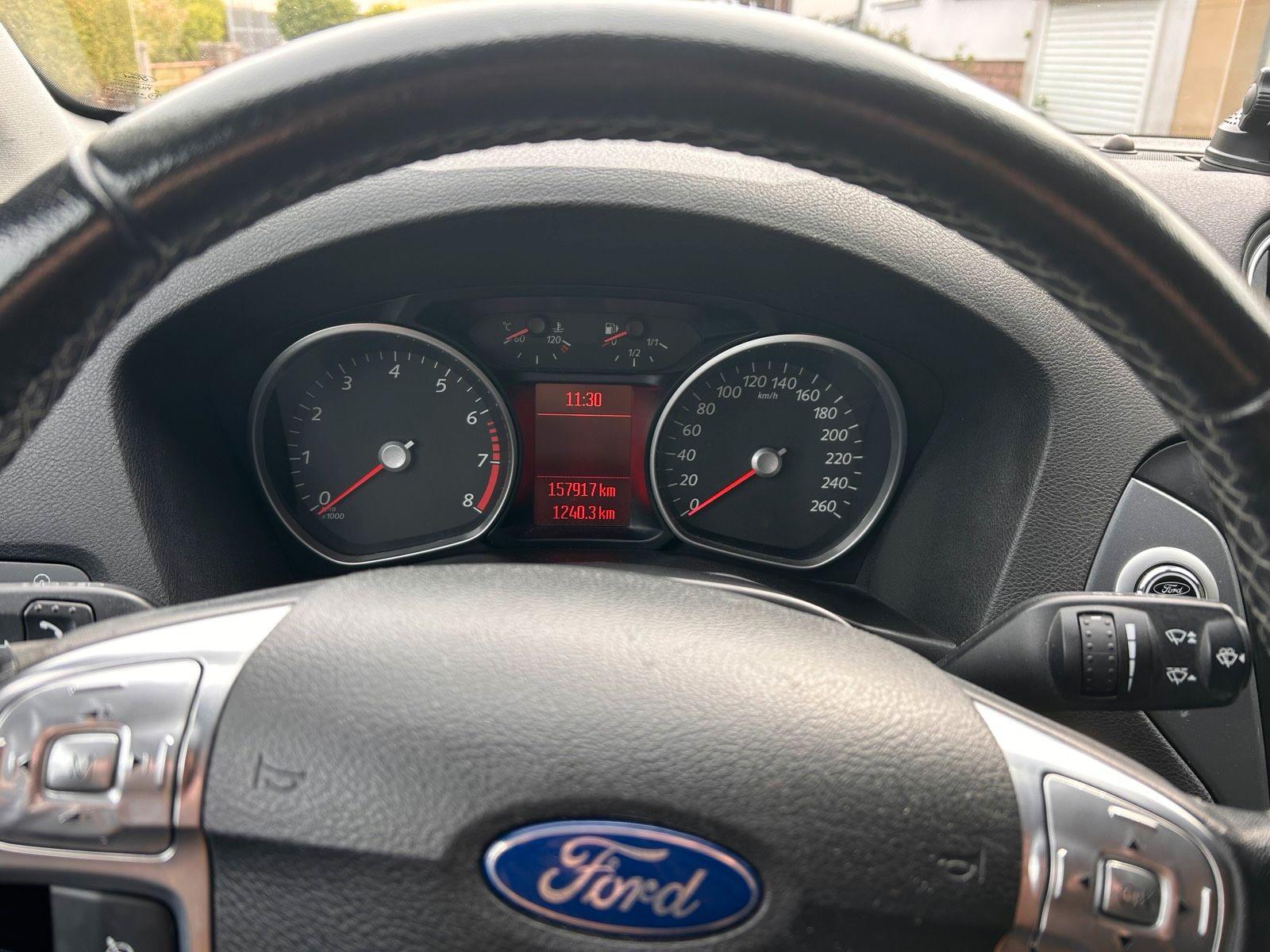 Ford Mondeo 2012 — photo 10