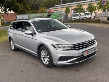 Volkswagen Passat Variant - 2