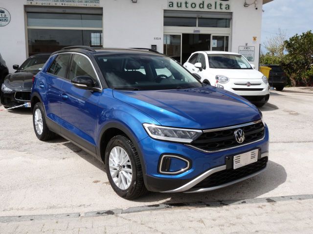 Другие Volkswagen T-Roc 1.0 TSI Life