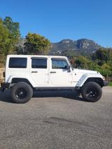 Jeep Wrangler 2.8l CRD Unlimited Sahara 30 TEur Umbau - Jeep Wrangler: Umbau