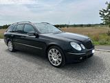 Mercedes-Benz Mercedes Benz E Klasse S211 320CDI 7 G-Tro... - Mercedes-Benz 320: T