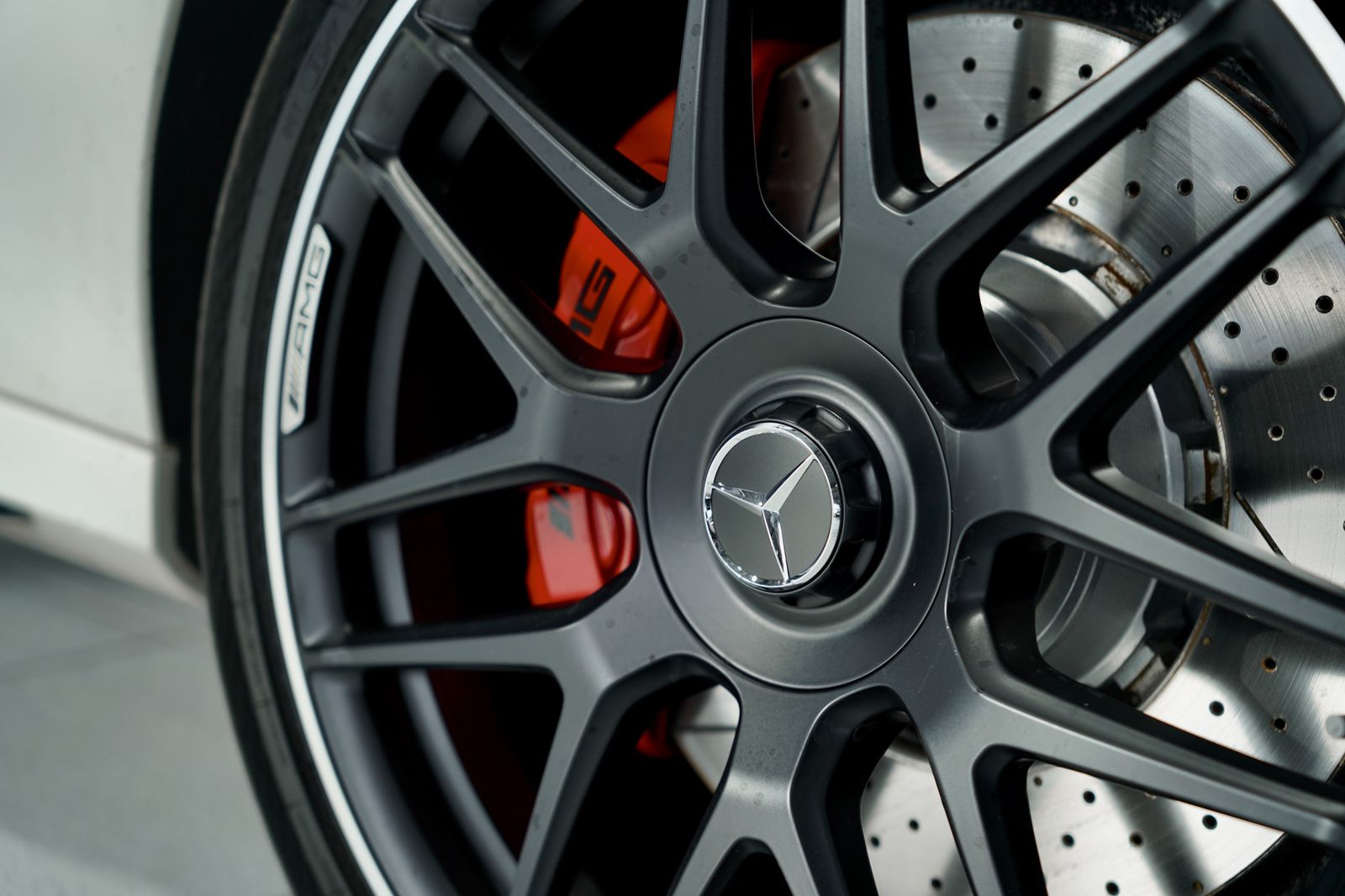 Mercedes Benz E 63 Amg