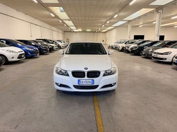 BMW 320 - 3