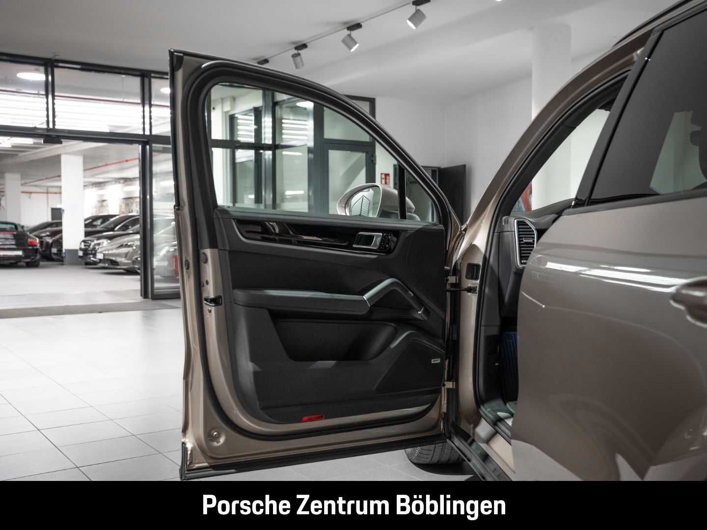 Porsche Cayenne Head-Up Luftfederung PASM BOSE 59.875 km foto 16
