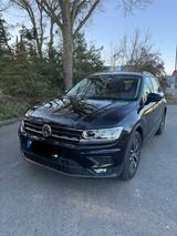 Volkswagen VW Tiguan Kombilimousine - Volkswagen Tiguan mit Benzin-Antrieb: Limousine