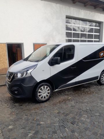 Nissan NV 300 Trafic vivaro