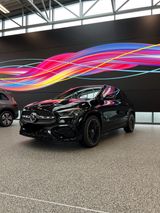 Mercedes-Benz GLA 250 4MATIC DCT -