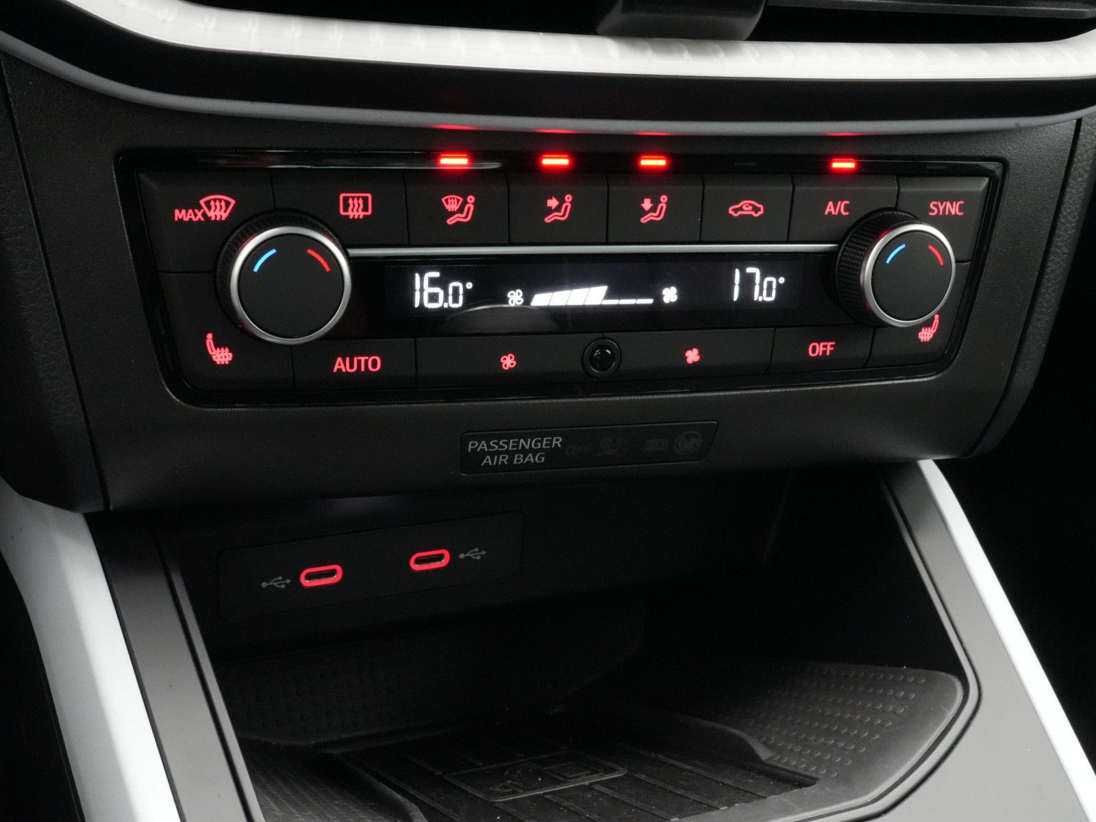 Seat Arona - Bild 12