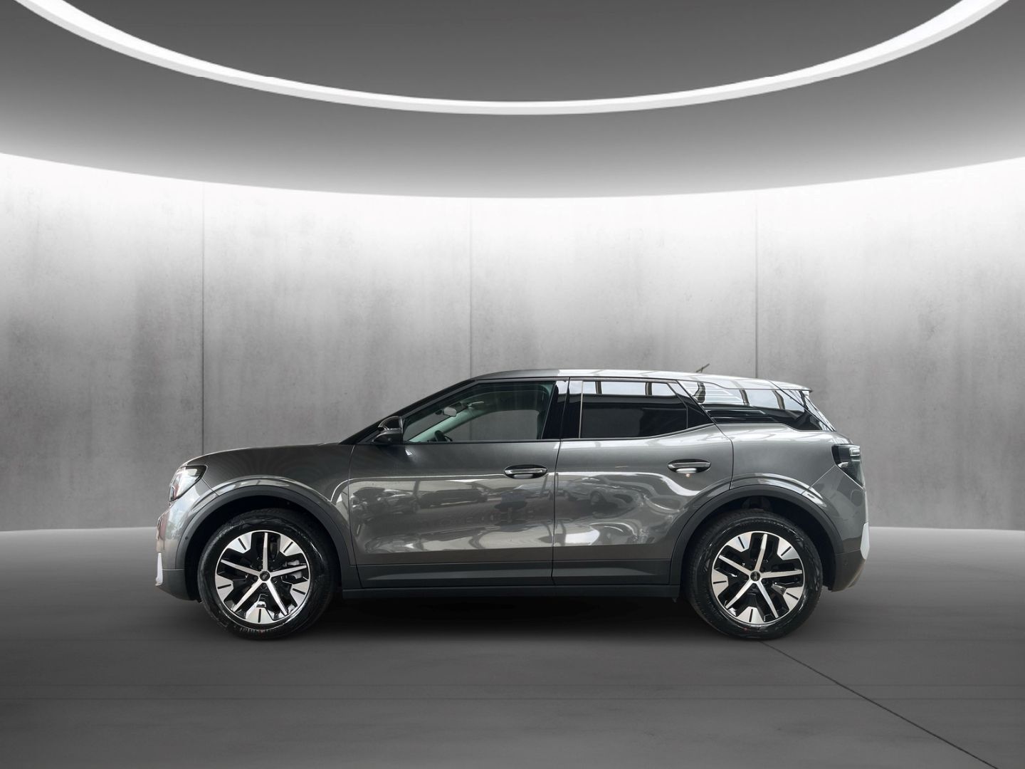 Fahrzeugabbildung Ford Explorer Select RWD Sportpaket Navi Digitales Co