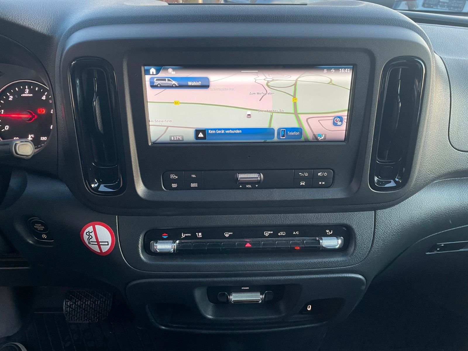 Fahrzeugabbildung Mercedes-Benz Vito 116 CDI Tourer 9G 2xKlima Kamera Navi