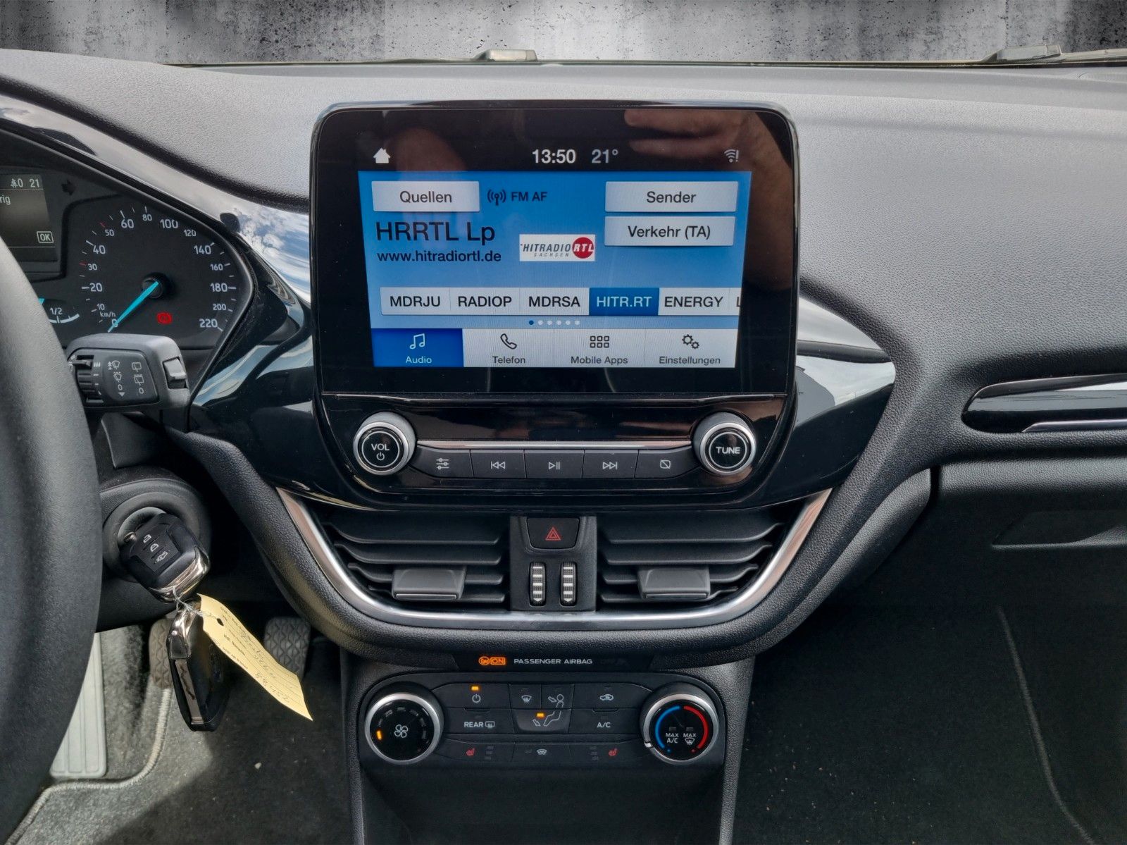 Fahrzeugabbildung Ford Fiesta Cool & Connect