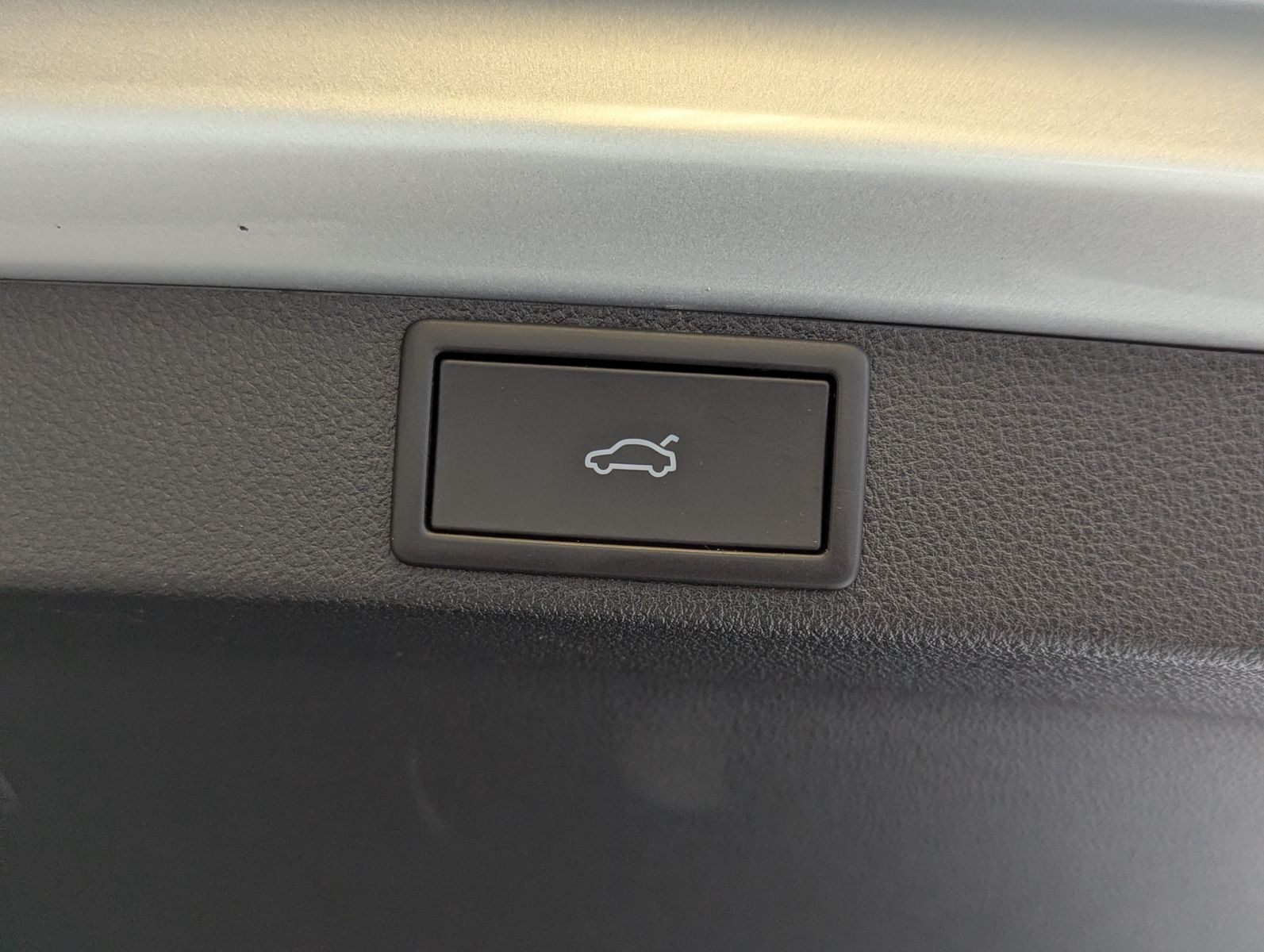 SKODA Octavia 1.5 TSI DSG ACC Style-Paket AHK 5J Garan - Image 18