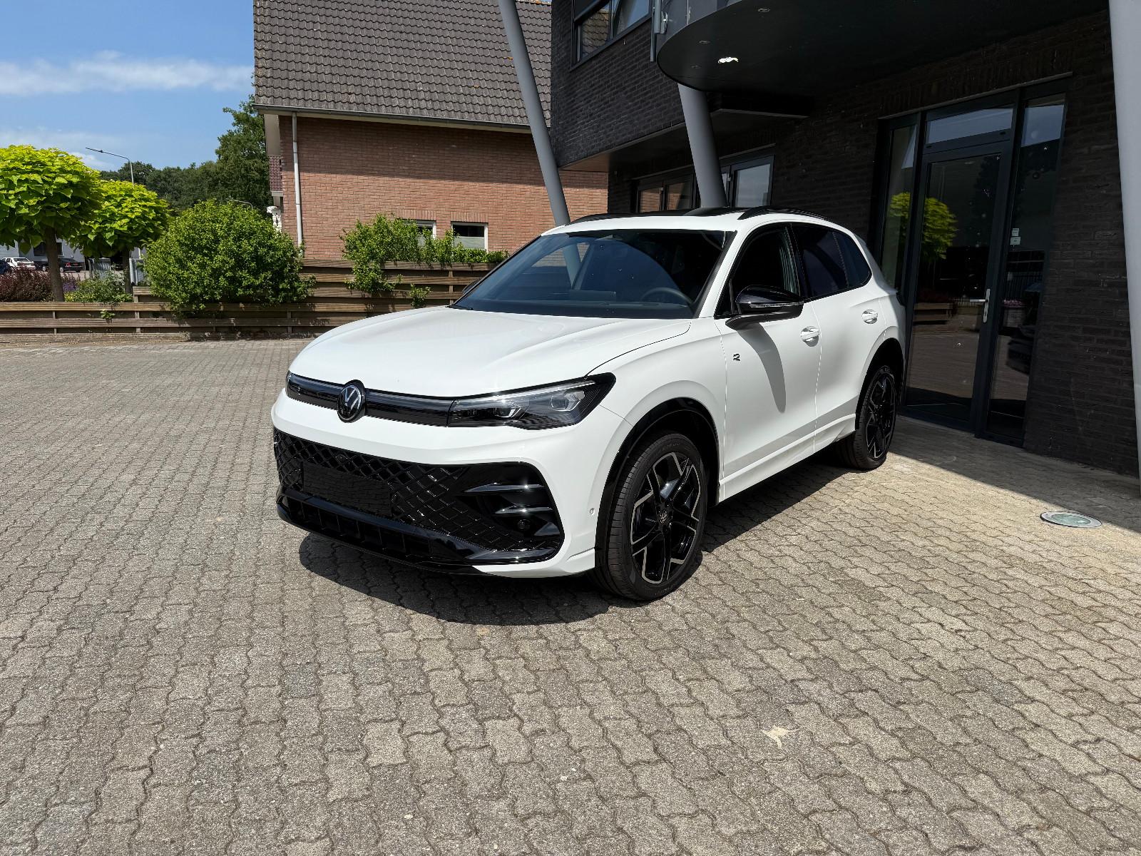Volkswagen Tiguan 2.0 TDI 142 kW 4Motion R-Line, HUD, PANO