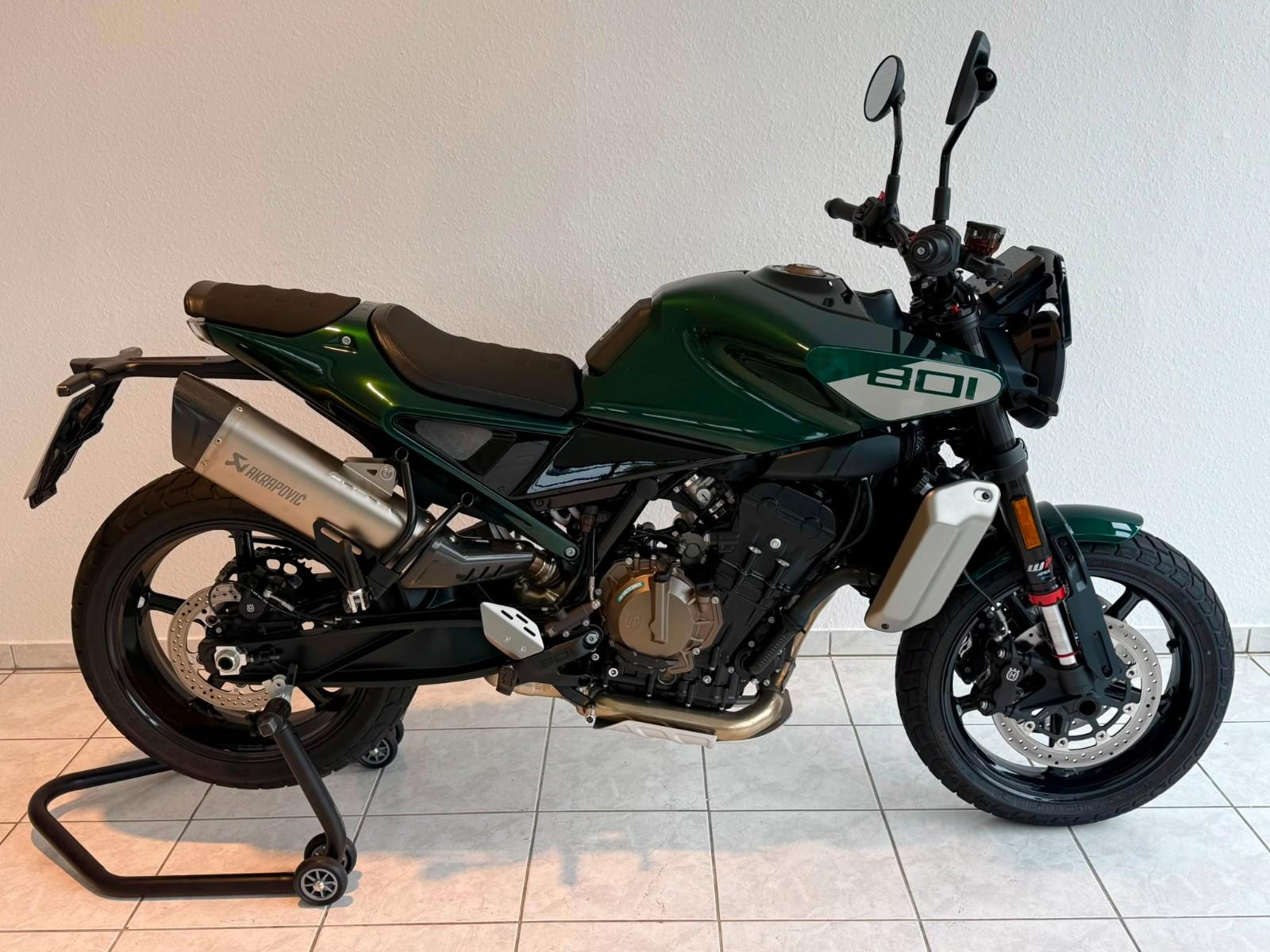 Husqvarna Svartpilen 801 ACE Bikes Edition