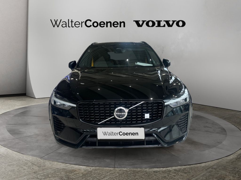 VOLVO XC60 T8 AWD Recharge Polestar Engineered VOLVO XC60 T8 AWD Recharge Polestar Engineered