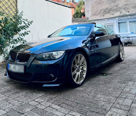 BMW 330i e93 M-Paket ab Werk, Shadowline, ...