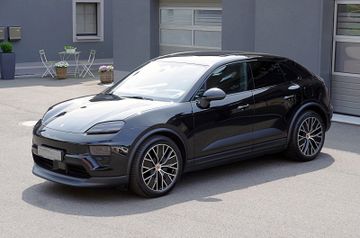 Porsche Macan 4*21"MacanDesign,Head-Up,ACC,BOSE,Panorama