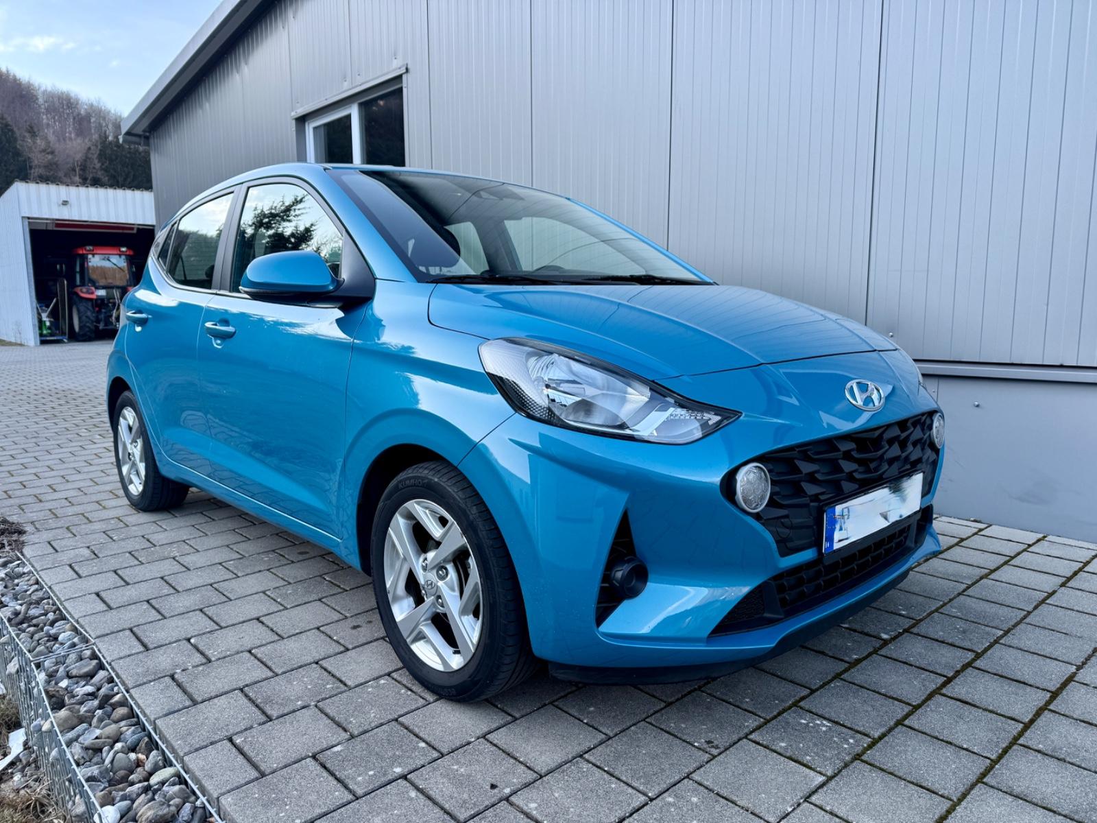 Hyundai i10 1.2 84 PS  KLIMAAUTOMATIK WINTERRÄDER