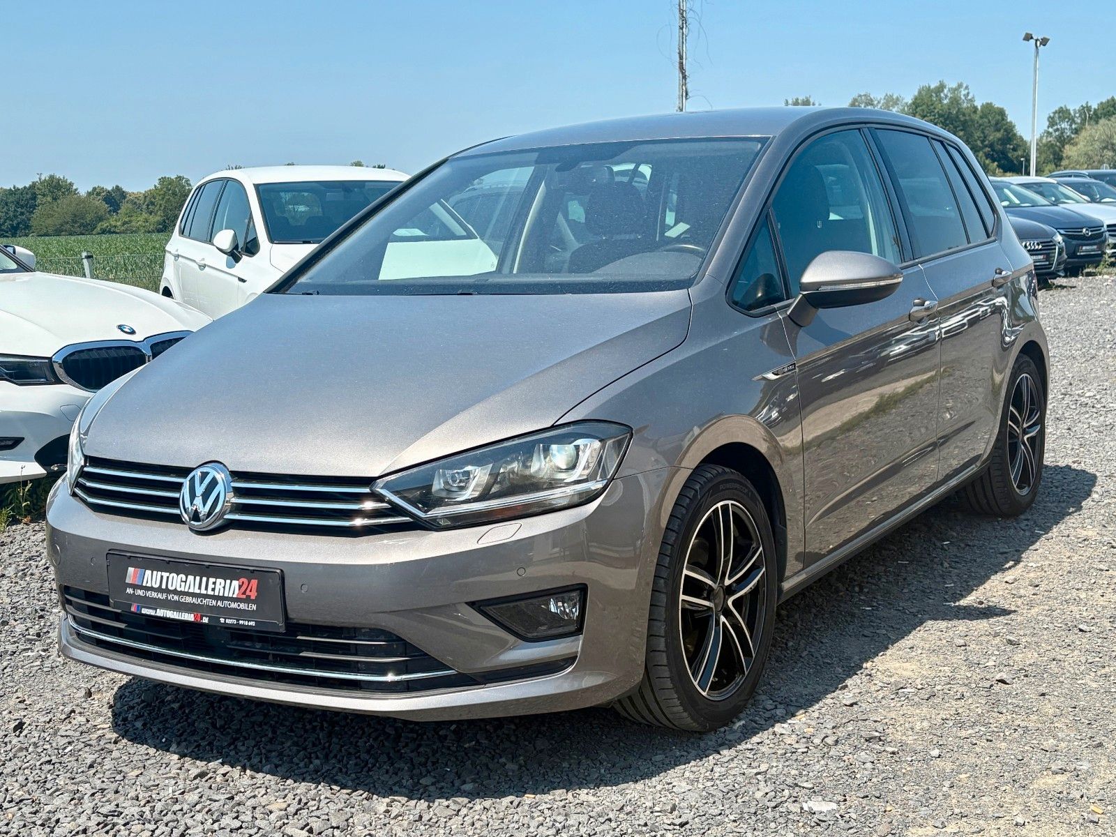 Fahrzeugabbildung Volkswagen Golf Sportsvan 2.0 TDI VII Lounge Xenon AHK ACC