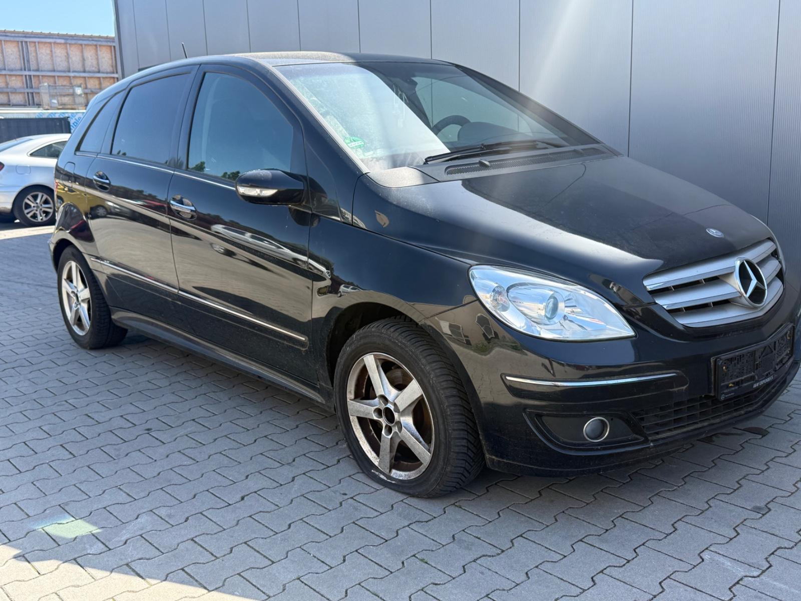 Mercedes-Benz B 200 B B 200 CDI